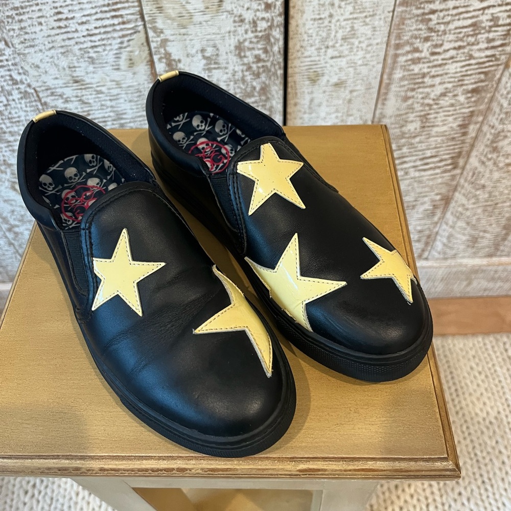 G/FORE Women’s Black and Yellow Star Leather Slip-on Gold Shoes size 8